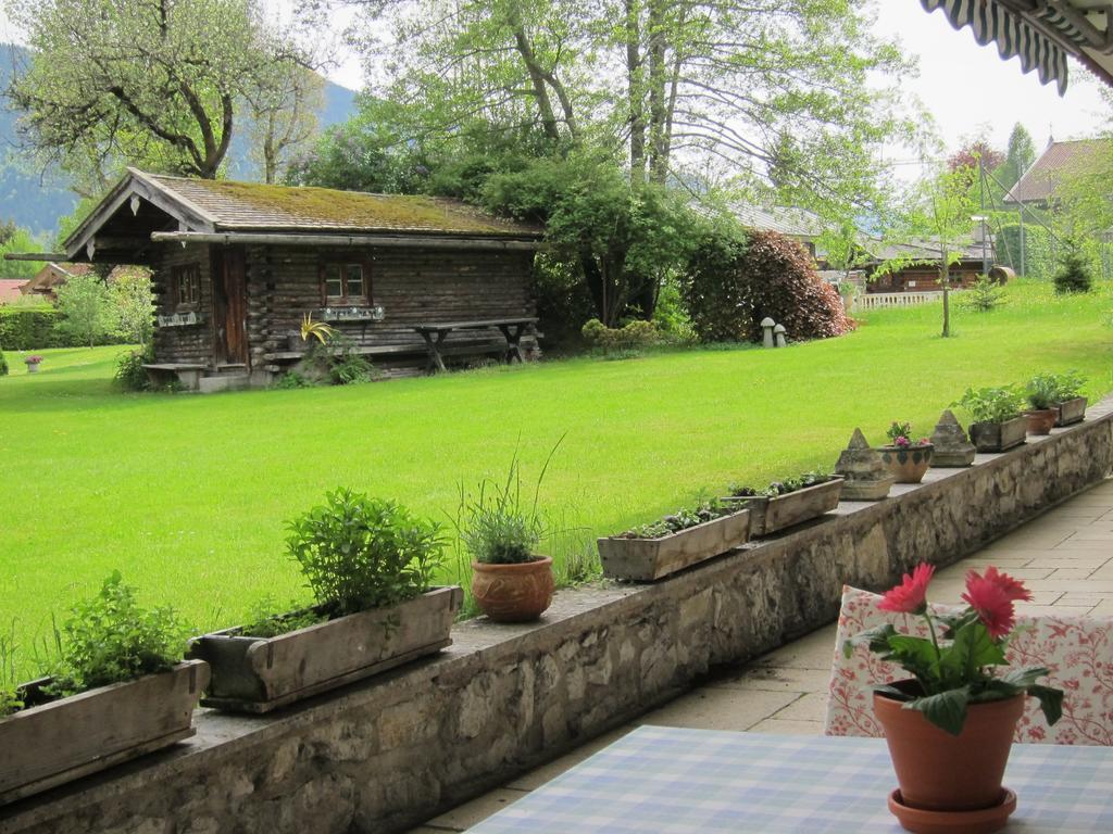 Ferienwohnungen Elisabeth Am See Rotta Exterior foto